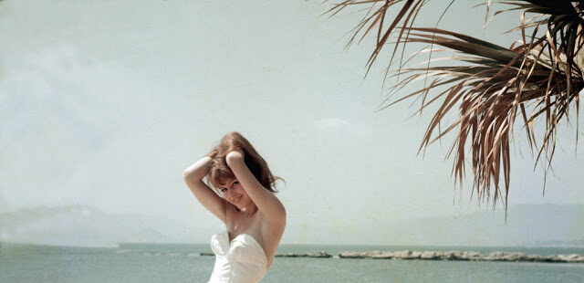 A fiatal Brigitte Bardot fotói Cannes-ból - jelmezeksztarok, minden-mas, ikonok-es-divak -
