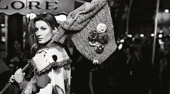 Gisele Bündchen mezitláb pózol a Chanel 2015-ös kampányában - tavaszi-es-nyari-divat, minden-mas, kampanyok, ujdonsagok -