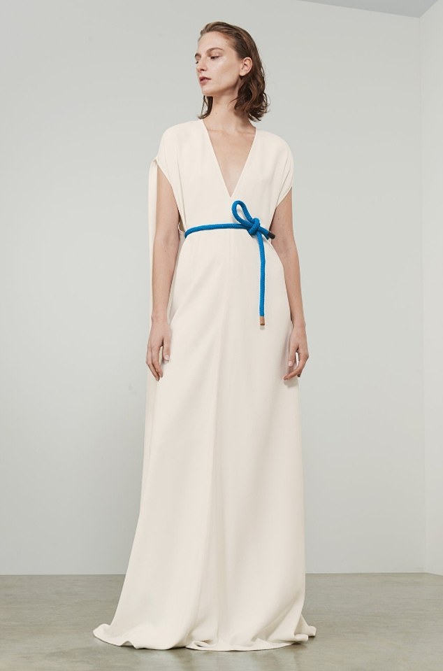 Victoria Beckham elindította esküvői ruha vonalát is - eskuvoi-ruha-2, ujdonsagok -