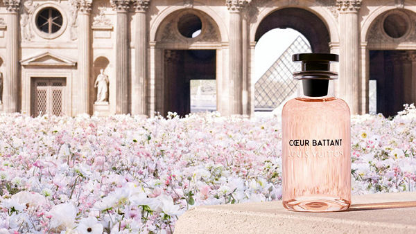 Emma Stone nagyon cuki a Louis Vuitton új parfüm reklámjában - parfum-2, beauty-szepsegapolas -