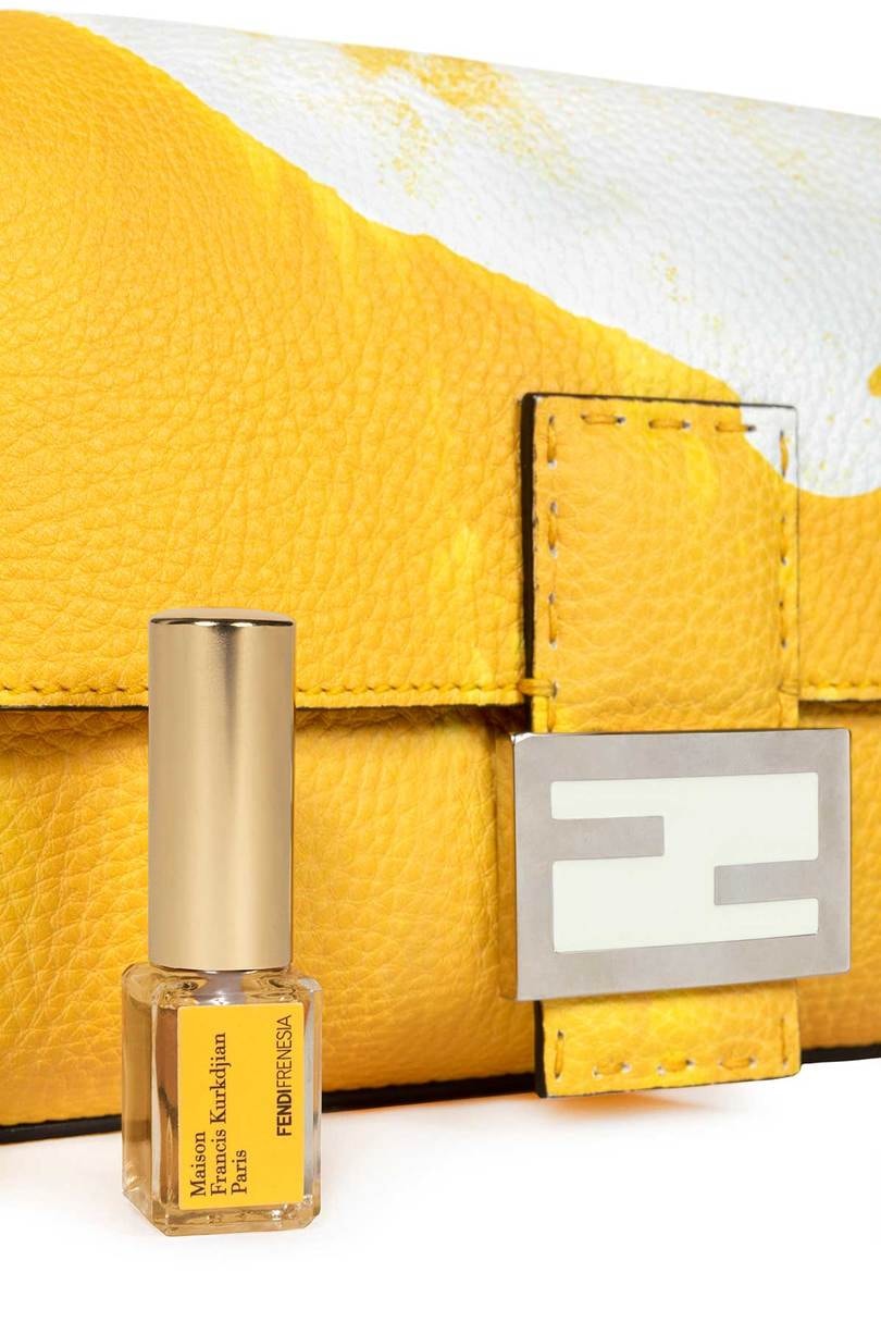 Francis Kurkdjian parfümjével illatosított táskákat dobott piacra a Fendi - taska-2, kiegeszitok-2, ujdonsagok -