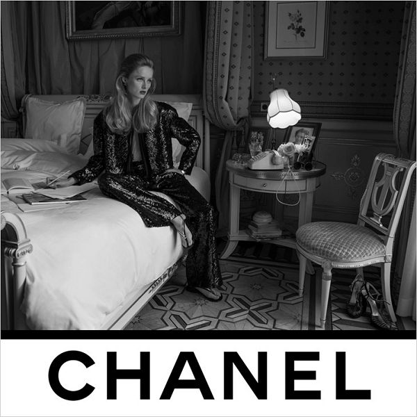 Nyolcvanas éveket és a film aranykorát idézi Chanel tavaszi kampánya - tavaszi-es-nyari-divat, ujdonsagok -