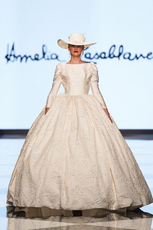 Milano Bridal Week 2022 - Amelia Casablanca menyasszonyi ruhái - minden-mas, fashion-week -