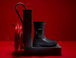Hunter Collaborates With ‘Killing Eve’ on Boots Inspired by the TV Show - uncategorized-en, fashion -