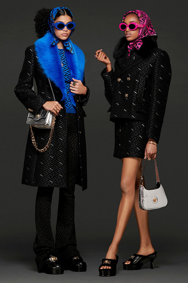 Időutazás Versace-val - Pre Fall 2022 kollekció - oszi-es-teli-divat, ujdonsagok -